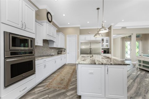 House in Port Charlotte, Florida 3 bedrooms, 227.98 sq.m. № 1743383 - photo 13