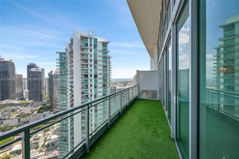 Condo in Miami, Florida, 3 bedrooms  № 2339836 - photo 15