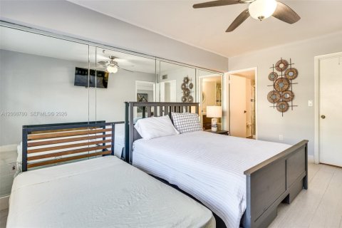 Condo in Sunny Isles Beach, Florida, 1 bedroom  № 2191417 - photo 8
