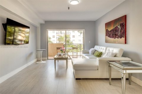 Condo in Sunny Isles Beach, Florida, 1 bedroom  № 2191417 - photo 2