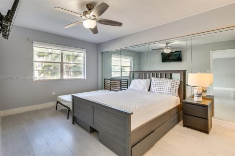 Condo in Sunny Isles Beach, Florida, 1 bedroom  № 2191417 - photo 9