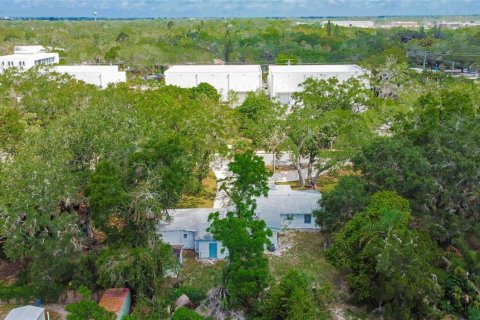 House in Sarasota, Florida 4 bedrooms, 179.3 sq.m. № 1858443 - photo 7