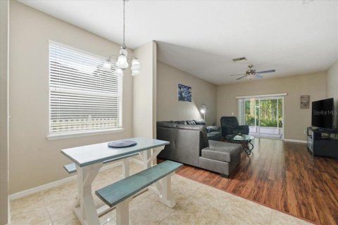 Villa ou maison à vendre à New Port Richey, Floride: 4 chambres, 182.83 m2 № 2214858 - photo 22
