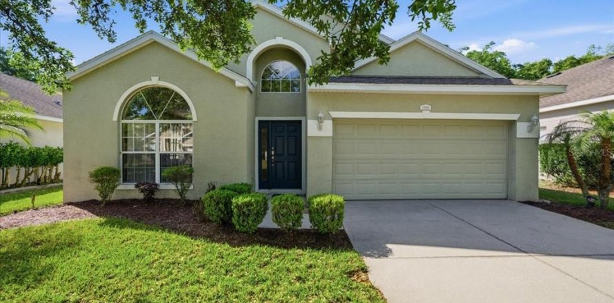 Villa ou maison à New Port Richey, Floride 4 chambres, 182.83 m2 № 2214858