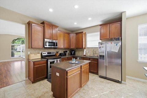 Villa ou maison à vendre à New Port Richey, Floride: 4 chambres, 182.83 m2 № 2214858 - photo 14
