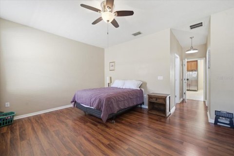 Villa ou maison à vendre à New Port Richey, Floride: 4 chambres, 182.83 m2 № 2214858 - photo 25