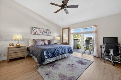 Townhouse in Highland Beach, Florida 2 bedrooms, 118.45 sq.m. № 2026817 - photo 14