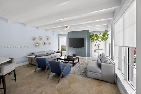 Townhouse in Highland Beach, Florida 2 bedrooms, 118.45 sq.m. № 2026817 - photo 21