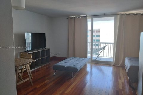 Copropriété à louer à Miami Beach, Floride: 51.1 m2 № 1759002 - photo 19