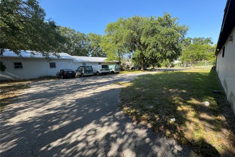 Commercial property in Jacksonville, Florida 84.73 sq.m. № 1650388 - photo 10