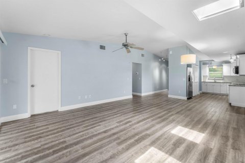 Copropriété à louer à Hobe Sound, Floride: 2 chambres, 108.05 m2 № 2188827 - photo 14