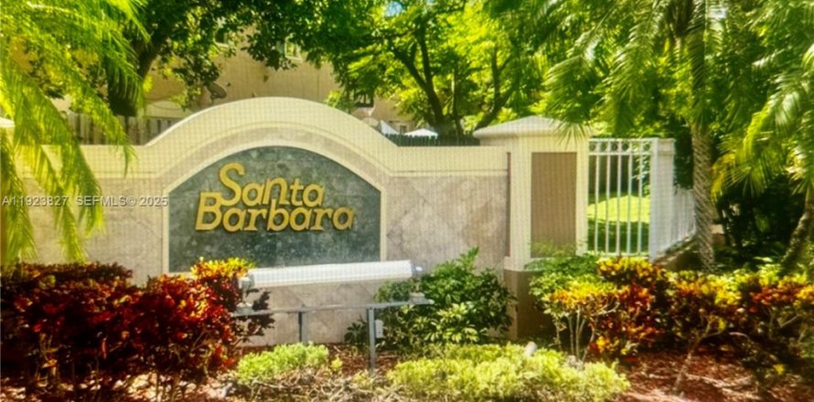 Adosado en Cutler Bay, Florida 3 dormitorios, 120.31 m2 № 1982561