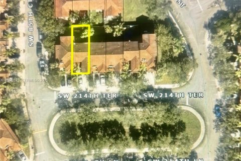 Adosado en venta en Cutler Bay, Florida, 3 dormitorios, 120.31 m2 № 1982561 - foto 2