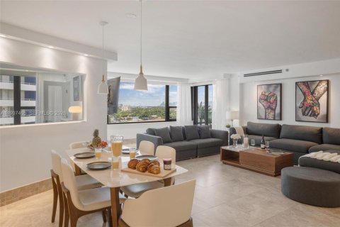 Купить кондоминиум в Майами-Бич, Флорида 4 спальни, 167.22м2, № 2053475 - фото 6