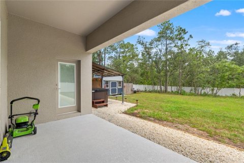 House in Weeki Wachee, Florida 4 bedrooms, 197.32 sq.m. № 2121373 - photo 28
