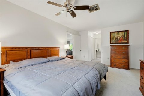 House in Nokomis, Florida 2 bedrooms, 139.07 sq.m. № 2236097 - photo 14