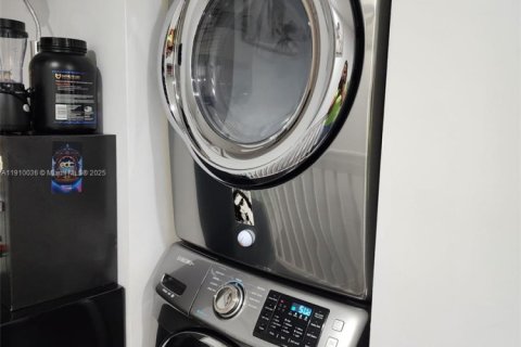 Touwnhouse à vendre à Miramar, Floride: 3 chambres, 137.59 m2 № 1966242 - photo 12