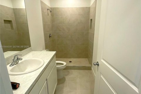 Touwnhouse à louer à Florida City, Floride: 3 chambres, 128.21 m2 № 2001464 - photo 14