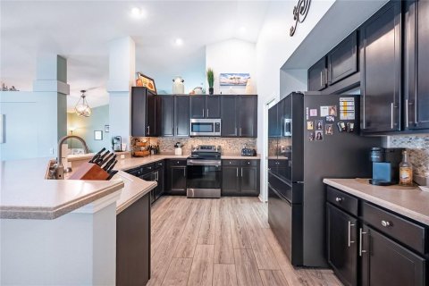 Casa en venta en Hudson, Florida, 4 dormitorios, 188.87 m2 № 2150043 - foto 12