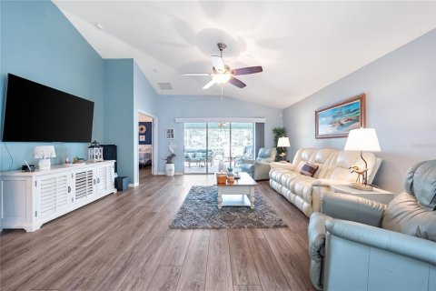 Casa en venta en Hudson, Florida, 4 dormitorios, 188.87 m2 № 2150043 - foto 28