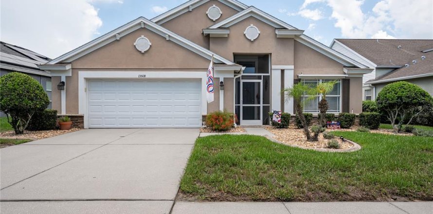 Casa en Hudson, Florida 4 dormitorios, 188.87 m2 № 2150043