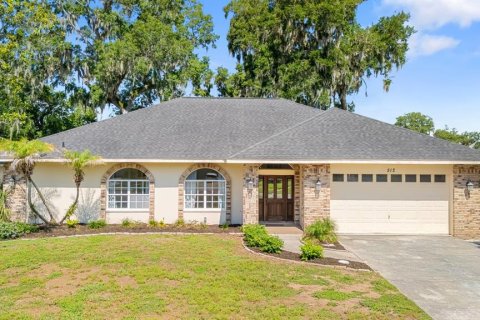 Villa ou maison à Seffner, Floride 5 chambres, 225.2 m2 № 2236514