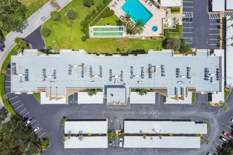 Condo in Clearwater, Florida, 2 bedrooms  № 2198634 - photo 28