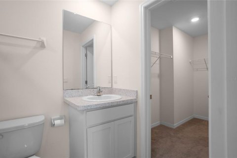 Casa en venta en Wildwood, Florida, 4 dormitorios, 139.35 m2 № 1657102 - foto 15
