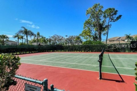 Condo in Sarasota, Florida, 2 bedrooms  № 1650124 - photo 19