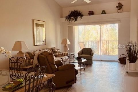 Condo in Sarasota, Florida, 2 bedrooms  № 1650124 - photo 6