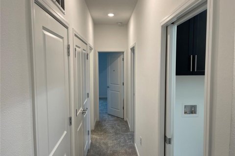 Adosado en alquiler en Saint Petersburg, Florida, 3 dormitorios, 176.05 m2 № 1551559 - foto 10