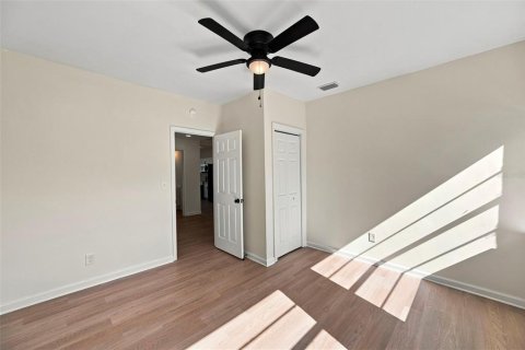 Casa en venta en Tampa, Florida, 4 dormitorios, 124.67 m2 № 2358183 - foto 24