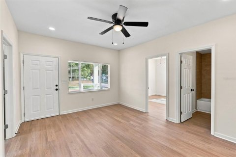 Casa en venta en Tampa, Florida, 4 dormitorios, 124.67 m2 № 2358183 - foto 10