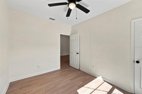 Casa en venta en Tampa, Florida, 4 dormitorios, 124.67 m2 № 2358183 - foto 28