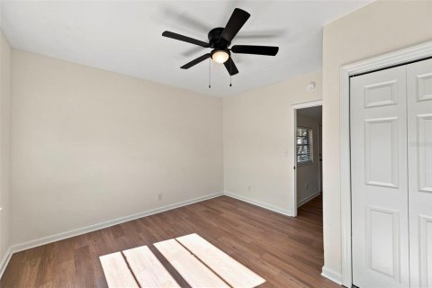 Casa en venta en Tampa, Florida, 4 dormitorios, 124.67 m2 № 2358183 - foto 25