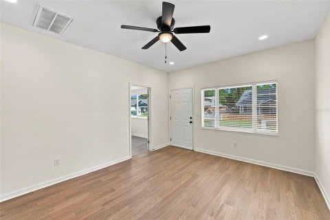 Casa en venta en Tampa, Florida, 4 dormitorios, 124.67 m2 № 2358183 - foto 9
