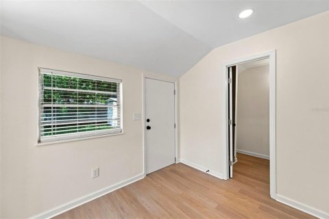 Casa en venta en Tampa, Florida, 4 dormitorios, 124.67 m2 № 2358183 - foto 15