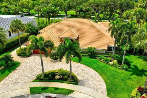 House in Delray Beach, Florida 3 bedrooms, 311.5 sq.m. № 2186920 - photo 9
