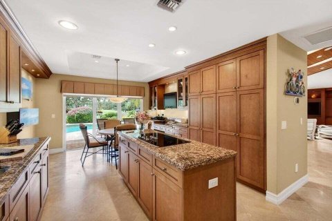 House in Delray Beach, Florida 3 bedrooms, 311.5 sq.m. № 2186920 - photo 20