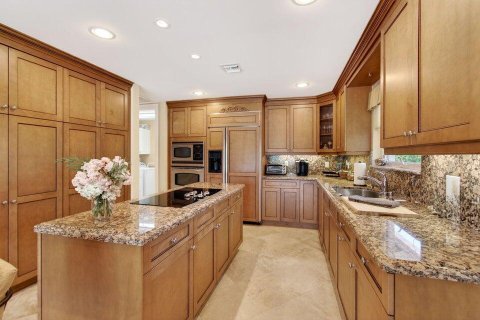 House in Delray Beach, Florida 3 bedrooms, 311.5 sq.m. № 2186920 - photo 22