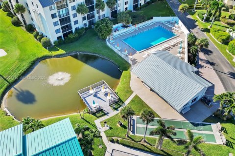 Купить кондоминиум в Сент-Луси, Флорида 3 спальни, 139.73м2, № 1987357 - фото 4