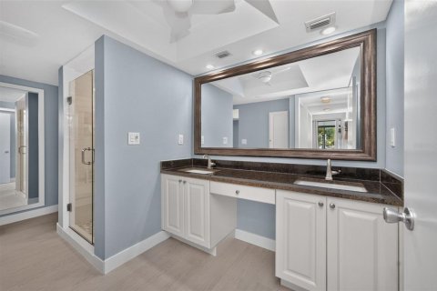 Condo in Punta Gorda, Florida, 3 bedrooms № 2341526 - photo 23