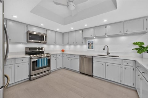 Condo in Punta Gorda, Florida, 3 bedrooms № 2341526 - photo 17