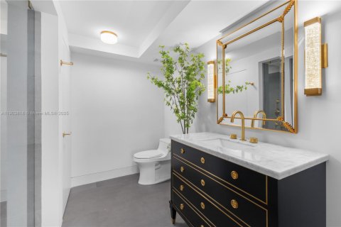 Condo in Miami Beach, Florida, 1 bedroom  № 1955416 - photo 27