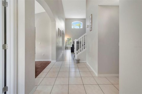 Casa en venta en Kissimmee, Florida, 5 dormitorios, 210.8 m2 № 2221900 - foto 4