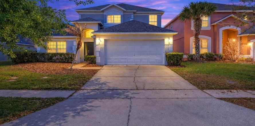 Casa en Kissimmee, Florida 5 dormitorios, 210.8 m2 № 2221900