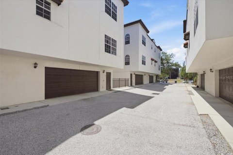 Copropriété à vendre à Tampa, Floride: 3 chambres, 142.6 m2 № 2150652 - photo 22