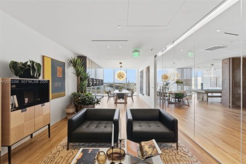 Copropriété à louer à Miami, Floride: 2 chambres, 121.05 m2 № 2307869 - photo 19