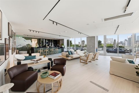 Copropriété à louer à Miami, Floride: 2 chambres, 121.05 m2 № 2307869 - photo 27