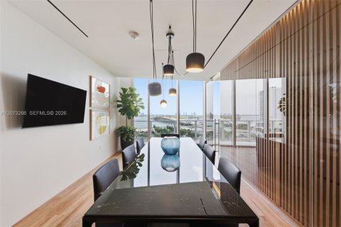Copropriété à louer à Miami, Floride: 2 chambres, 121.05 m2 № 2307869 - photo 25